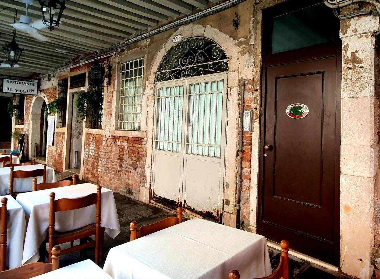 Hotel al Sotoportego Venezia Esterno foto