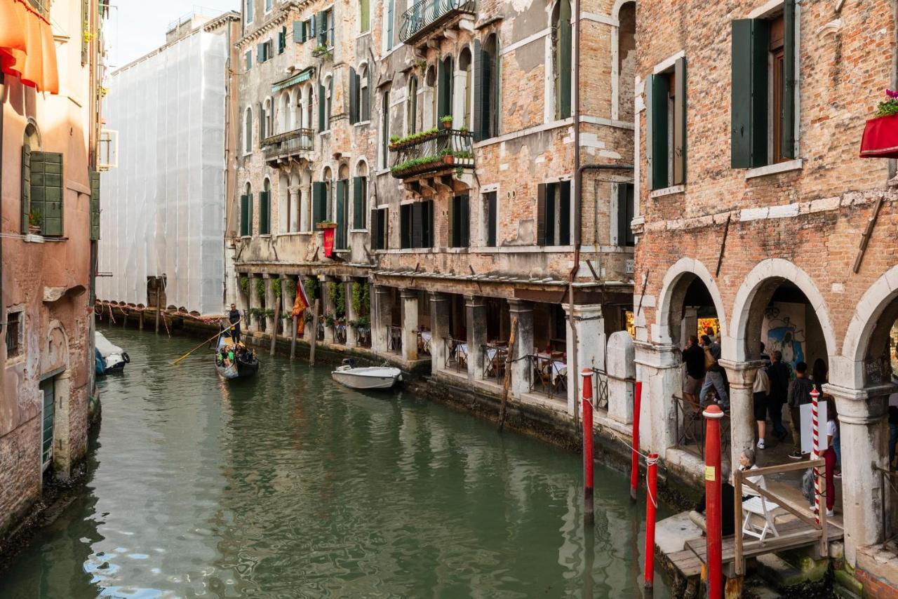Hotel al Sotoportego Venezia Esterno foto