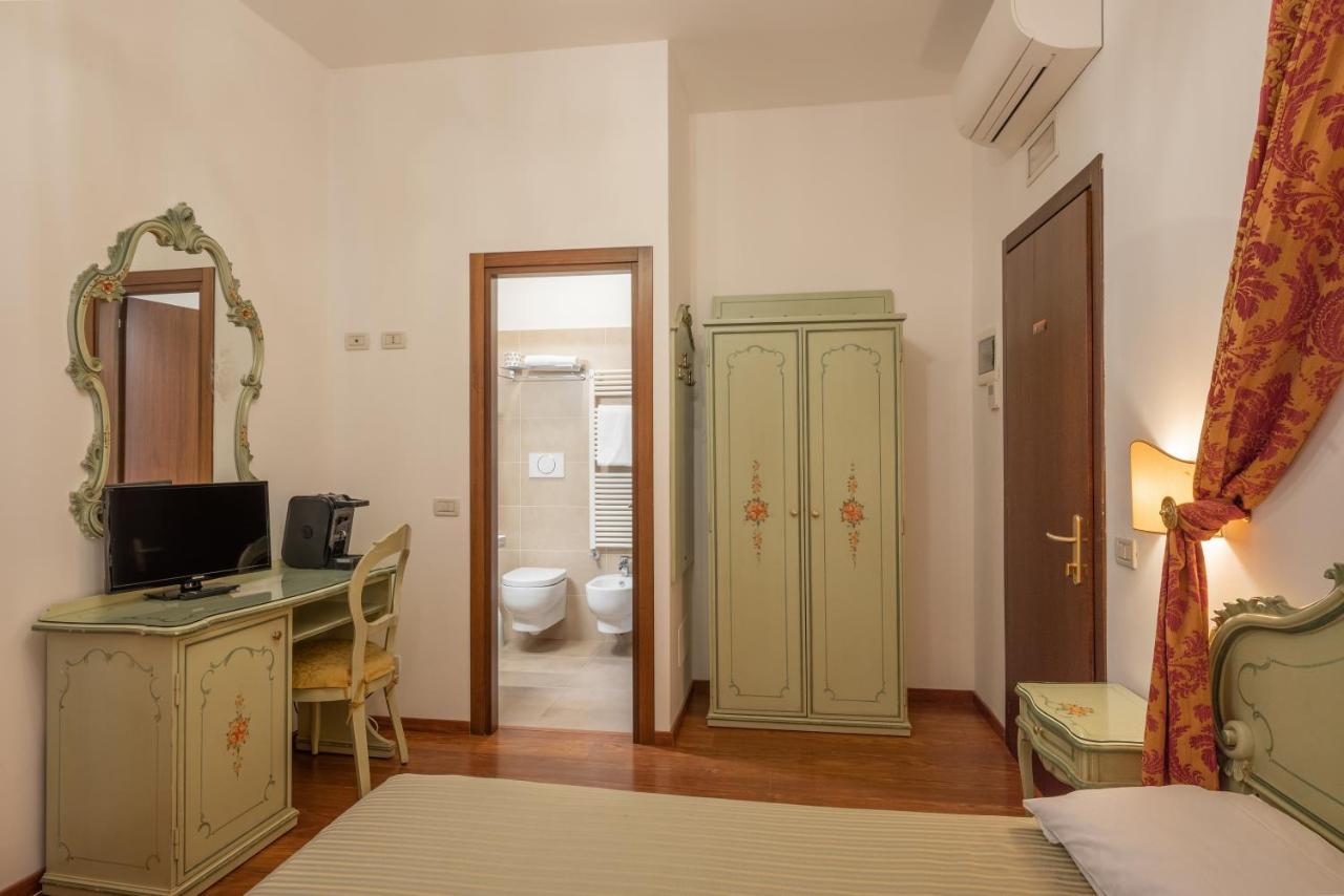Hotel al Sotoportego Venezia Esterno foto