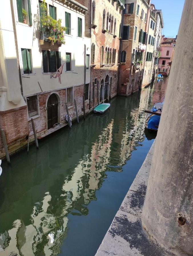 Hotel al Sotoportego Venezia Esterno foto